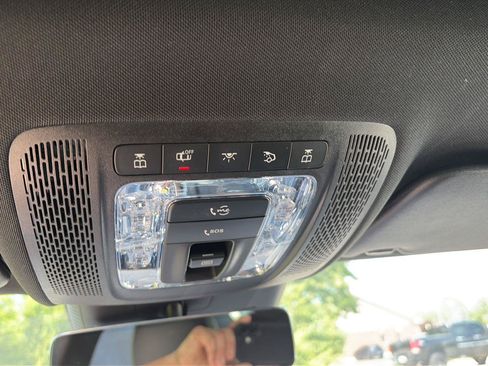 Used 2025 Mercedes-Benz CLA 250 4MATIC image 24