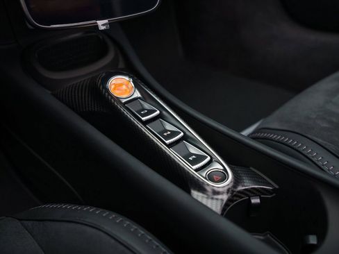 New 2026 McLaren Artura Spider image 17