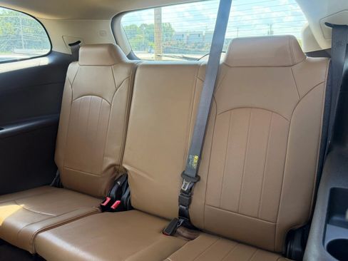 Used 2016 Buick Enclave Premium w/ Enclave Tuscan Edition FWD image 15