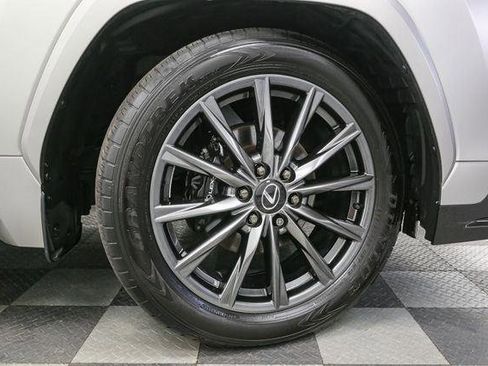 Used 2024 Lexus LX 600 F Sport image 17