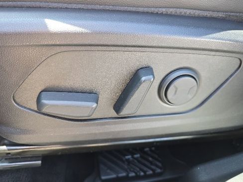 Used 2022 Hyundai Tucson Limited FWD image 6