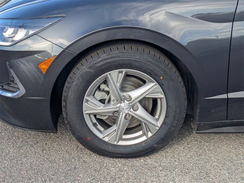 Used 2021 Hyundai Sonata SE image 9