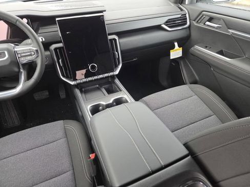 New 2026 GMC Acadia Elevation AWD/4WD image 32
