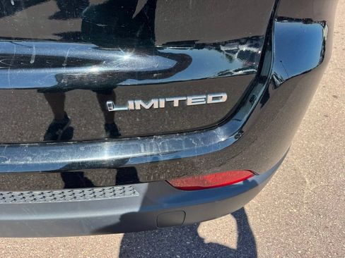 Used 2017 Jeep Compass Limited AWD/4WD image 34