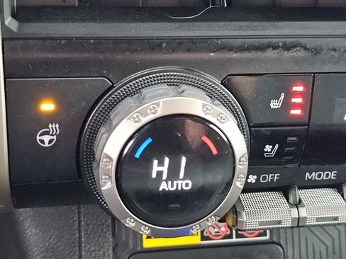 Certified 2024 Toyota Tacoma Trailhunter image 16