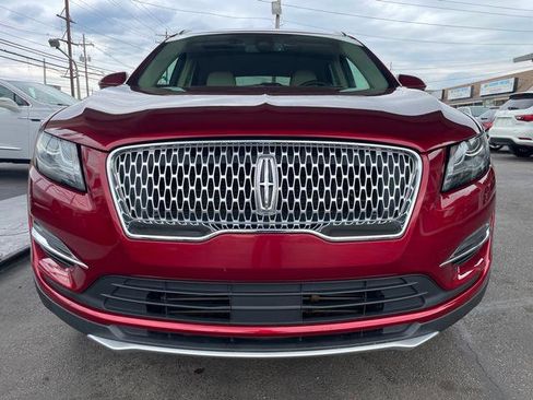 Used 2019 Lincoln MKC Reserve w/ MKC Climate Package AWD/4WD image 2