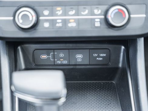 New 2026 Hyundai Tucson SE image 19