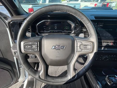 Used 2024 Chevrolet Silverado 1500 ZR2 AWD/4WD image 16