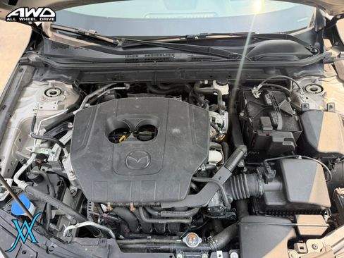 Used 2023 MAZDA MAZDA3 s AWD/4WD image 40
