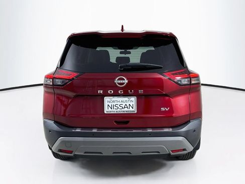 Used 2023 Nissan Rogue SV FWD image 7