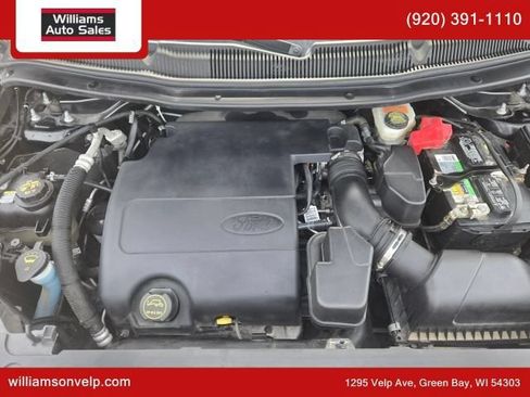 Used 2016 Ford Explorer XLT w/ Equipment Group 202A AWD/4WD image 22
