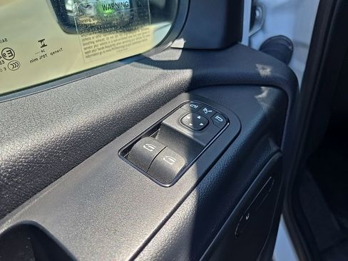 Used 2025 Mercedes-Benz Sprinter 2500 image 29