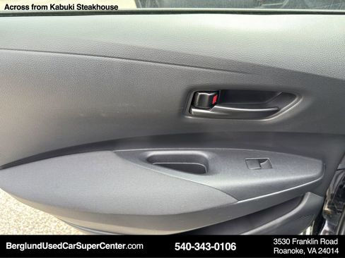 Used 2023 Toyota Corolla LE image 33