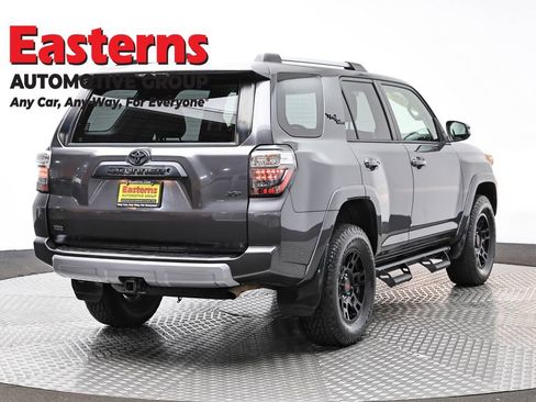 Used 2018 Toyota 4Runner TRD Off-Road Premium image 5