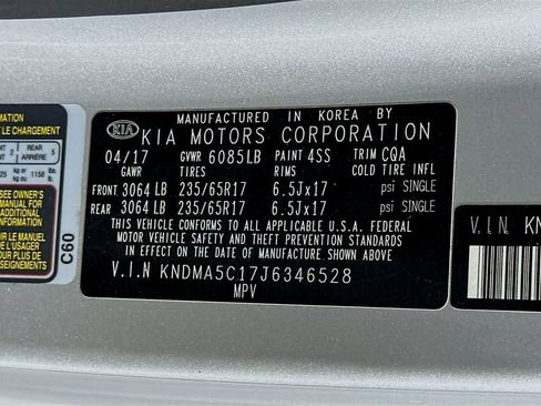 Used 2018 Kia Sedona L FWD image 22