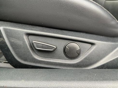 Used 2023 Ford Mustang Premium image 11