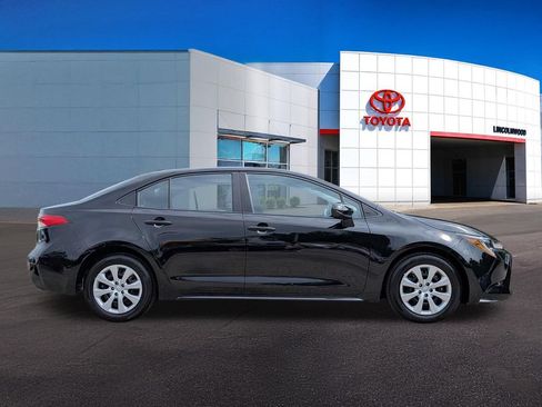 Used 2026 Toyota Corolla LE FWD image 8