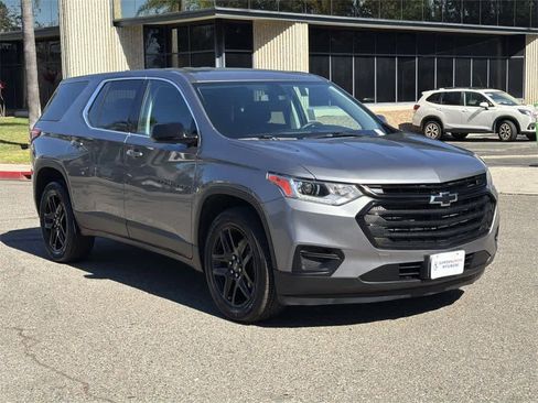 Used 2019 Chevrolet Traverse LS w/ LPO, Blackout Package image 8