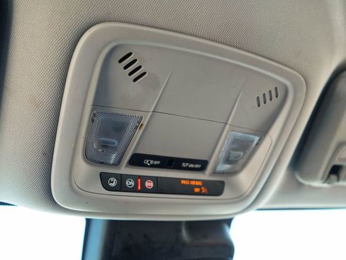 Used 2023 Chevrolet Malibu LT image 30