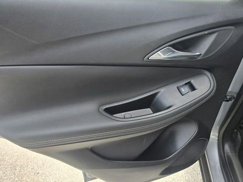 Used 2023 Buick Encore GX Select image 13