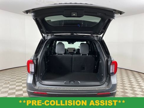 New 2026 Ford Explorer ST image 28