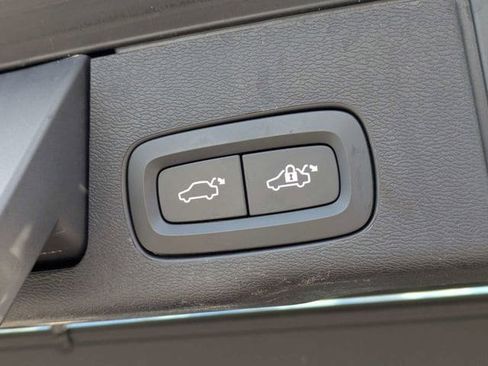 Used 2021 Volvo XC60 T5 Inscription image 14