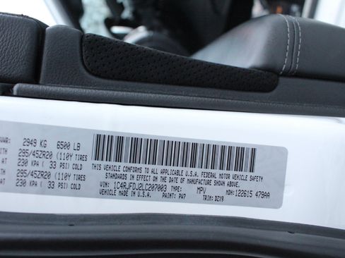 Used 2020 Jeep Grand Cherokee SRT w/ Trailer Tow Group IV image 65