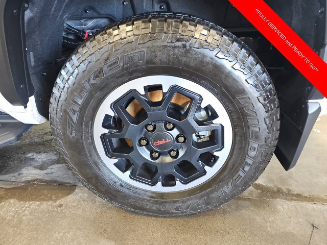 Used 2025 Toyota 4Runner TRD Off-Road AWD/4WD image 11