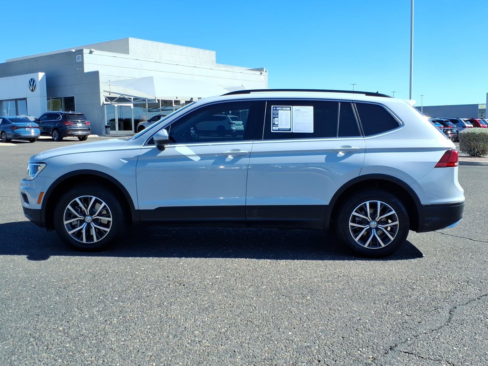Used 2019 Volkswagen Tiguan SE FWD image 4