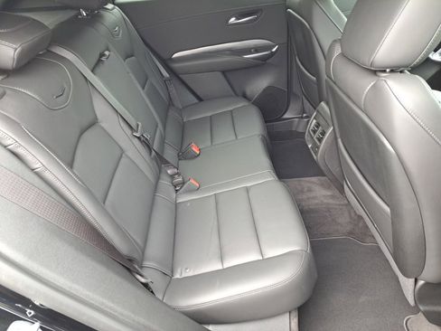 Used 2025 Cadillac XT4 Premium Luxury image 14