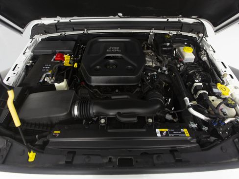 Used 2021 Jeep Wrangler Sport image 36