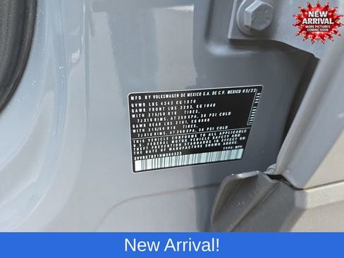 Used 2022 Volkswagen Taos SE image 29
