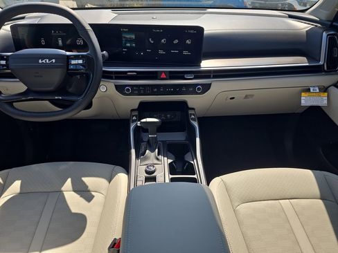 New 2026 Kia Sorento S FWD image 12