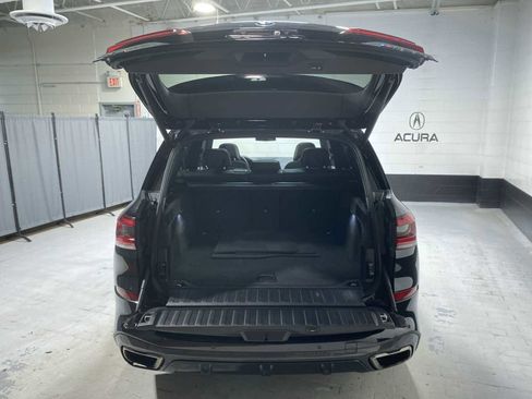 Used 2020 BMW X5 M50i image 19
