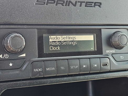 Used 2025 Mercedes-Benz Sprinter 2500 image 25