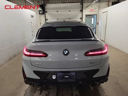 Used 2023 BMW X4 xDrive30i AWD/4WD image 6