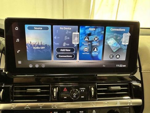 New 2026 Nissan Pathfinder SL image 15