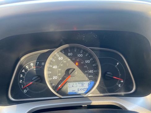 Used 2015 Toyota RAV4 XLE AWD/4WD image 25