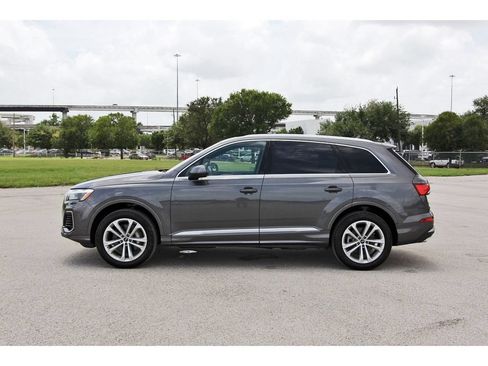Used 2025 Audi Q7 3.0T Premium Plus AWD/4WD image 6