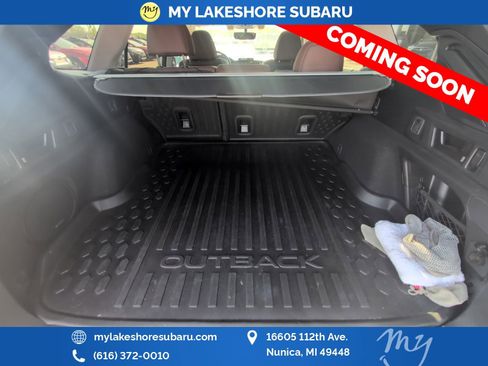 Used 2020 Subaru Outback Touring w/ Popular Package #2 AWD/4WD image 19