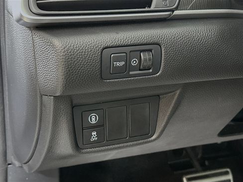 Used 2022 Honda Accord Sport image 10