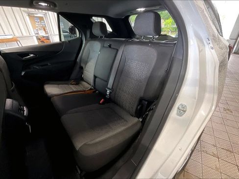 Used 2024 Chevrolet Equinox LT AWD/4WD image 14