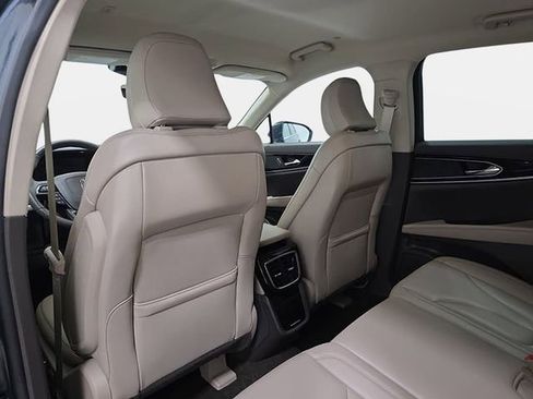 Certified 2022 Lincoln Nautilus AWD w/ Premium Package image 10