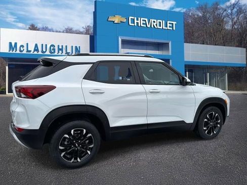 Certified 2023 Chevrolet TrailBlazer LT FWD image 3
