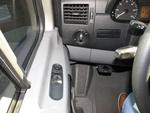 Used 2013 Mercedes-Benz Sprinter 3500 image 58
