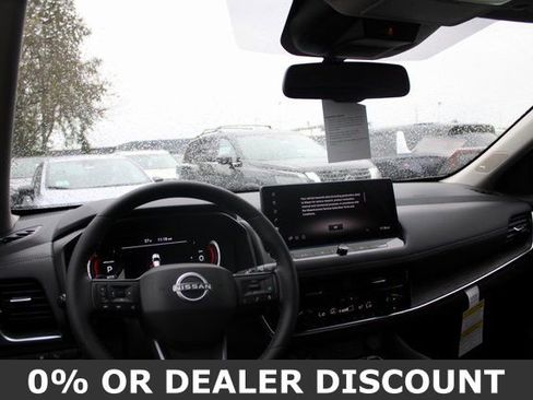 New 2026 Nissan Rogue Platinum w/ Platinum Premium Package image 5