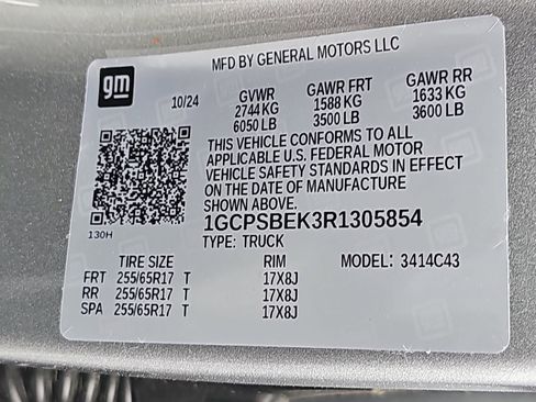 Used 2024 Chevrolet Colorado W/T image 34