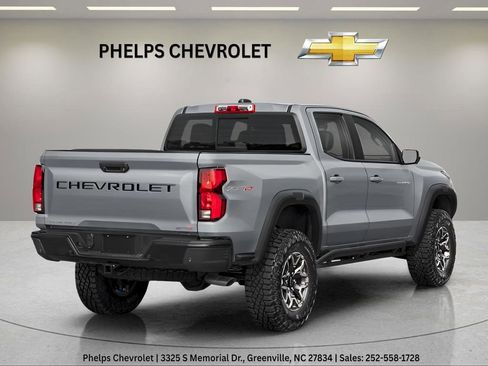 Certified 2024 Chevrolet Colorado ZR2 w/ Technology Package AWD/4WD image 8