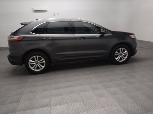 Used 2019 Ford Edge SEL w/ Equipment Group 201A FWD image 10