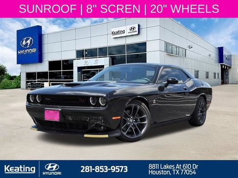 Used 2023 Dodge Challenger R/T Scat Pack RWD image 1
